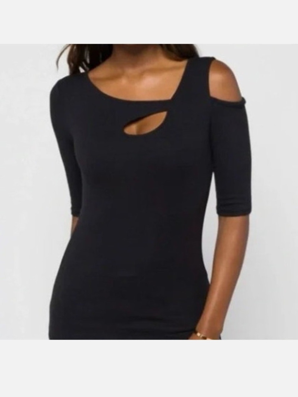 Goldray Black Short-Sleeve Keyhole Tee with Shoulder Cutout - size 2X